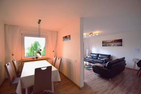 Wohn-Essbereich FeWo unten links