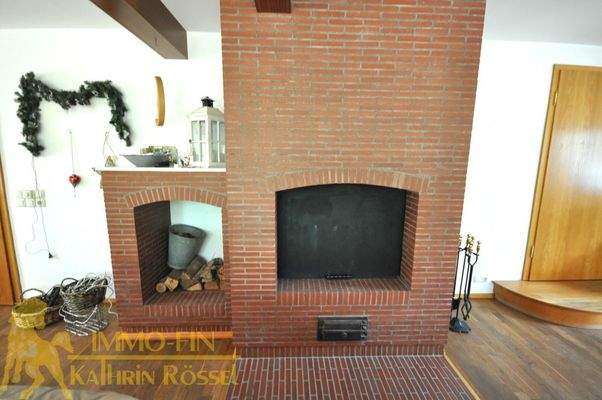 OG Wohnbereich: Kamin