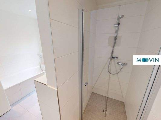 Ansicht II: Badezimmer