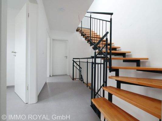 Treppe zum Spitzboden