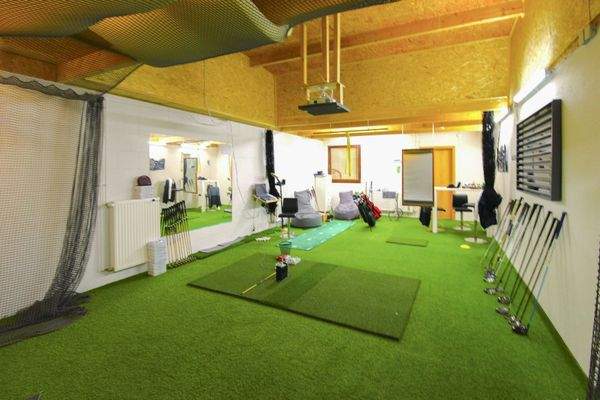 Büro - Hallenbereich