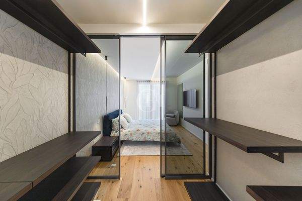 Kleiderschrank Schlafzimmer 1