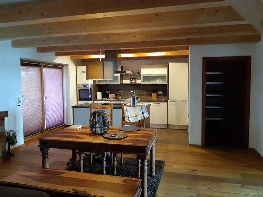 Halle Verkauf 344.jpg