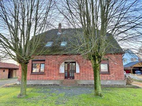 Zeven Renditeobjekte, Mehrfamilienhäuser, Geschäftshäuser, Kapitalanlage