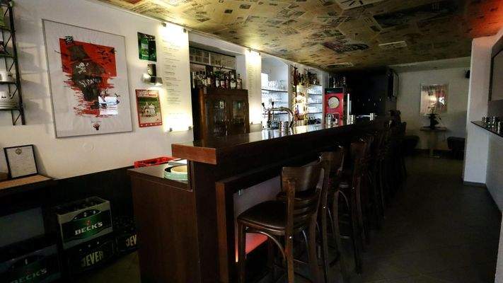 Gaststätte im Erdgeschoss