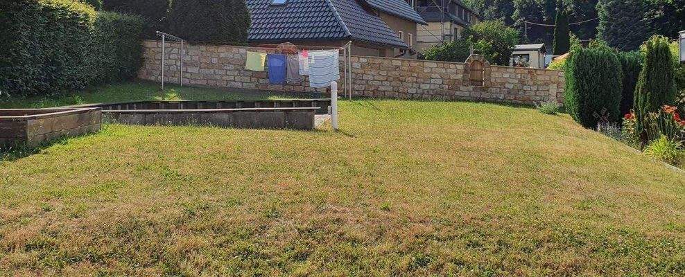 Garten mit Wäscheplatz.jpg