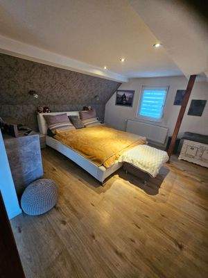 Schlafzimmer Bild 2.jpg