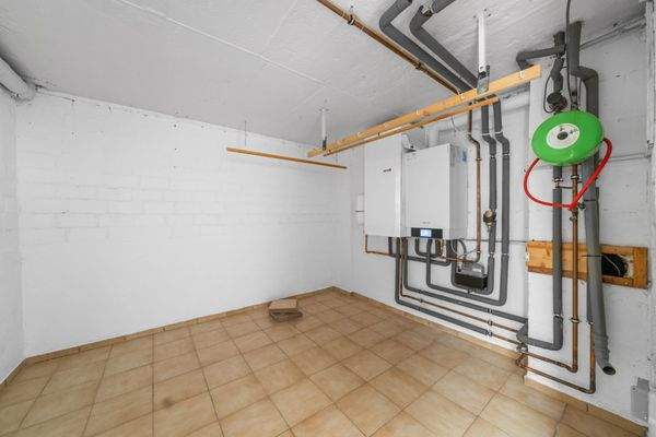 Heizungsraum im Keller