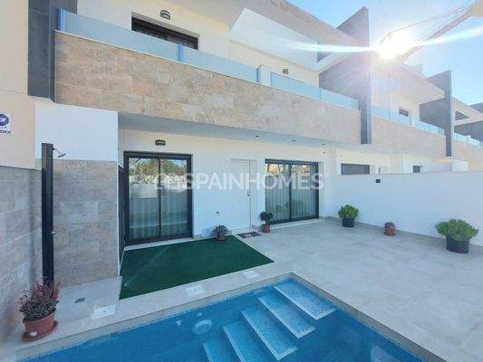 3-Bedroom Villas with Swimming Pool in San Pedro del Pinatar