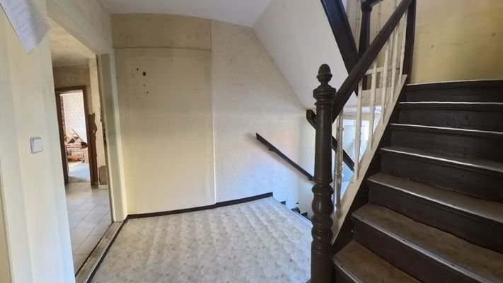 Treppe ins DG