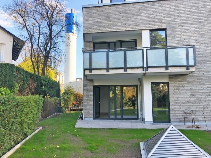 Lokstedt 4 Zimmer-Neubau Maisonette Wohnung mit großem rückwärtigen Garten