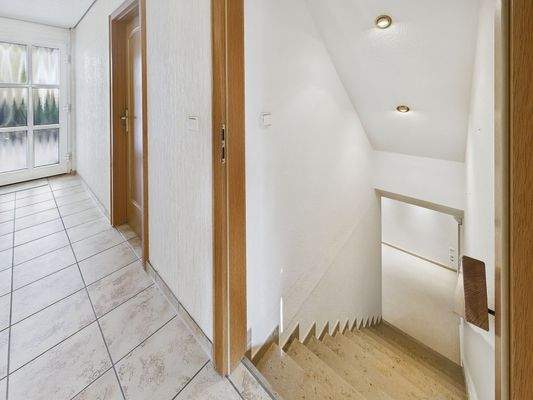 Zugang ins Untergeschoss