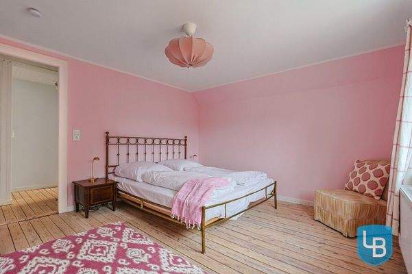 2. Schlafzimmer im OG