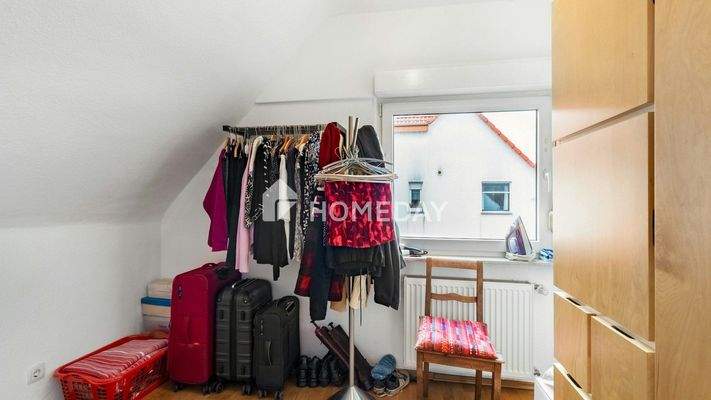 1. OG Ankleidezimmer 1