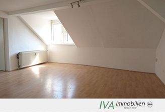 Blick ins Wohnzimmer