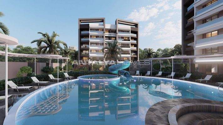 Flats with a Pool in Altıntaş Near the Airport