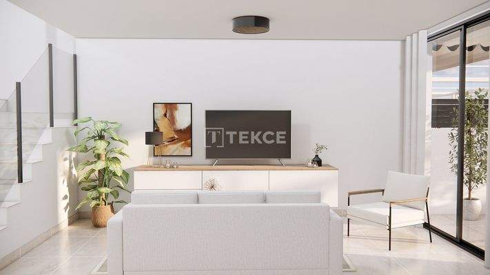 Stylish Townhouses with Private Pools in Rojales Alicante