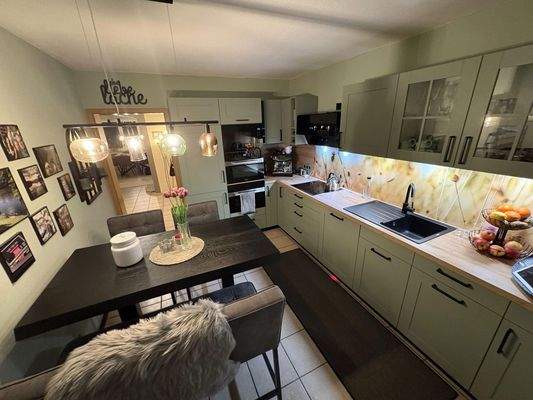 Küche (nicht enthalten)