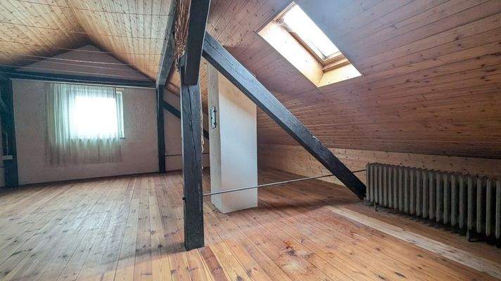 Dachboden Ansicht 3