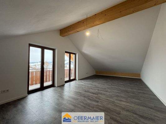 09_Wohnküche-mit-Ostbalkon