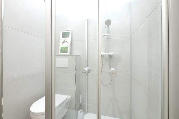 034 4 Bad Dusche (1 von 1)