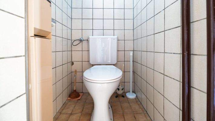 WC Erdgeschoss Haus 2