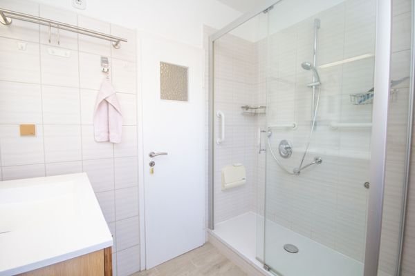 Badezimmer 1. OG