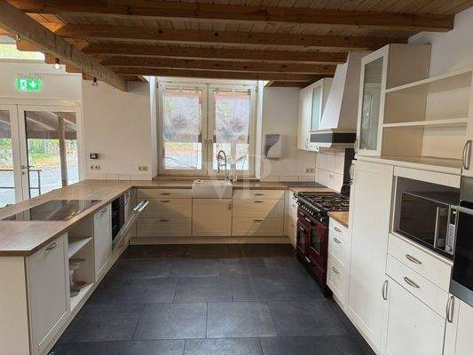 EG-Blick in Küchenbereich