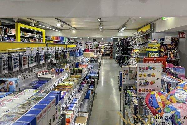 Geschäftsfläche III