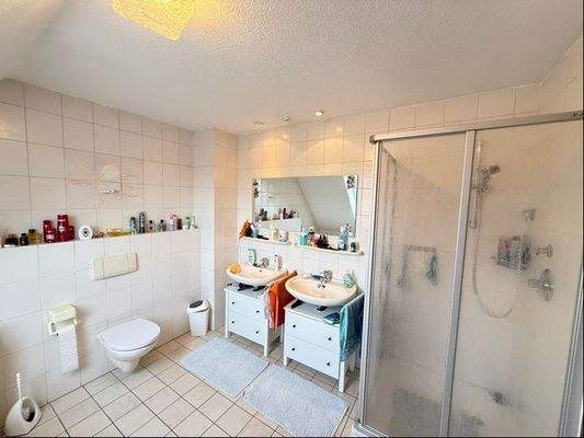 Badezimmer, hintere DHH