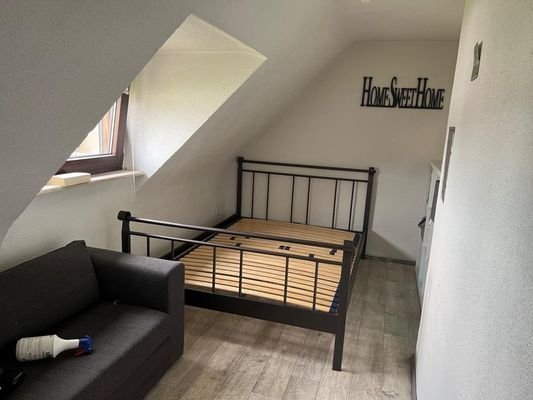 11 Schlafzimmer