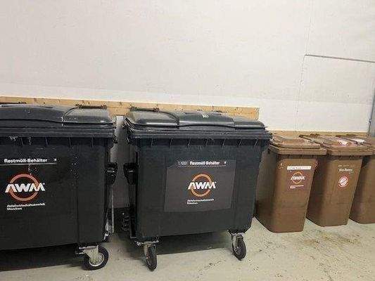 gepflegter Müllraum im Keller