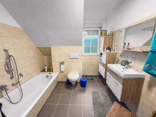 Badezimmer im Obergeschoss