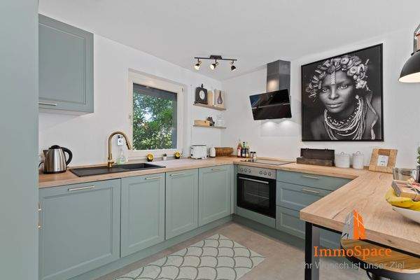 Moderne Einbauchküche 