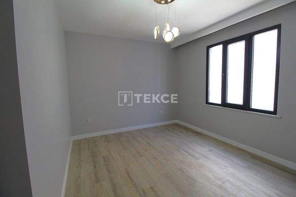 Ready-to-Move Apartments Near the Metro in Eyüpsultan Istanbul