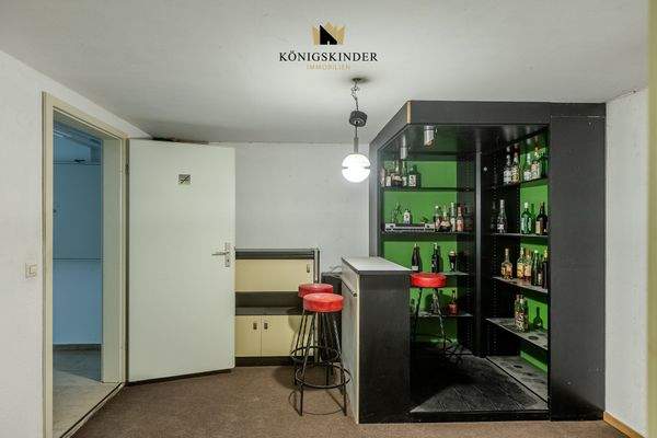 ...oder Freunden was trinken...