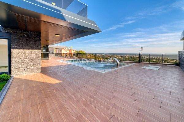 Elegant Villas with Pool and Sauna in Alanya