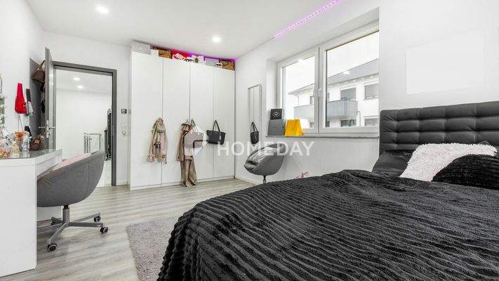 1. OG Kinderzimmer 1 1