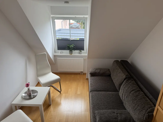 2e2482dd-b410-4b2b-b0e2-279cafbbacc7-1925075106