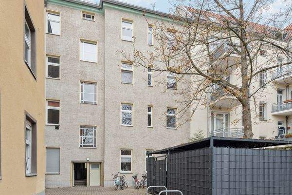 backbone_583183-A_016_HD