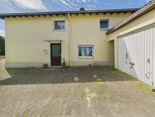 CAM01223G0-PR0141-STILL003