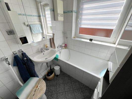 Badezimmer (OG)