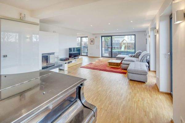 Wohnzimmer - weiterer Blick