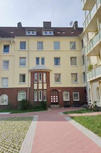 Gut geschnittene 2 Zimmer Wohnung in Alt-Wilhelmsburg!