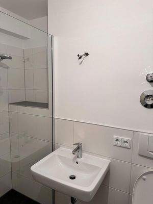 Duschbad 3