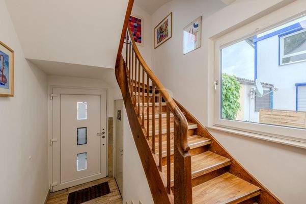 Treppenaufgang EG ins OG