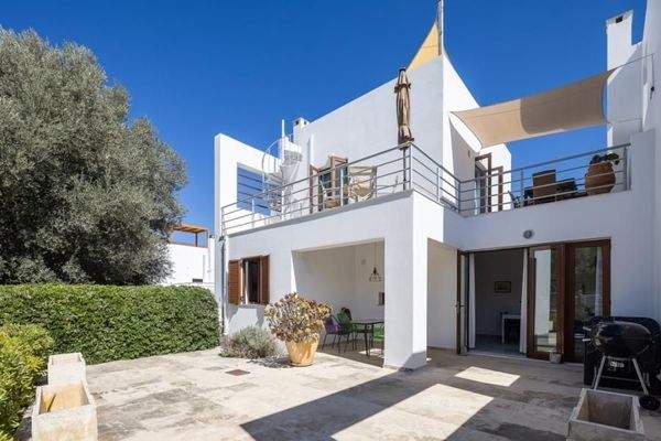 Kreta, Ag. Paraskevi: Tolle Wohnung in schöner Anlage mit Meerblick zu verkaufen