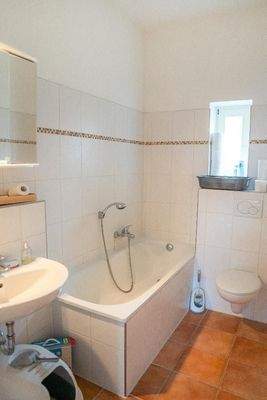 Das Badezimmer im 1. OG - Whg. 5
