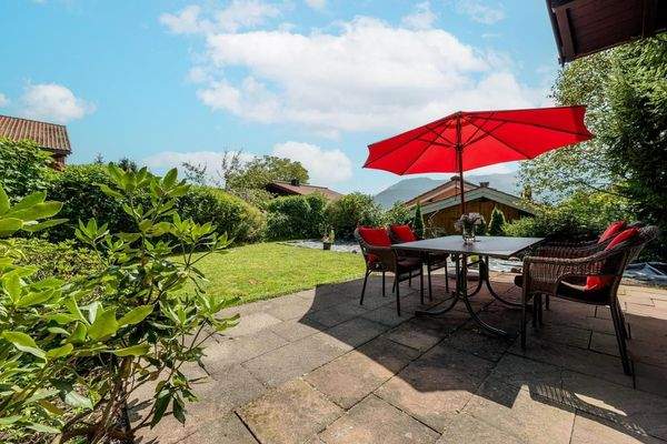 Terrasse mit Bergblick