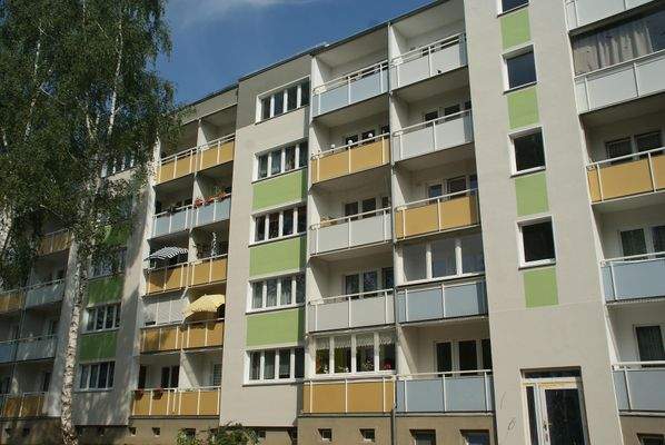 G.-Mahler-Str. 15-17   Balkonseite